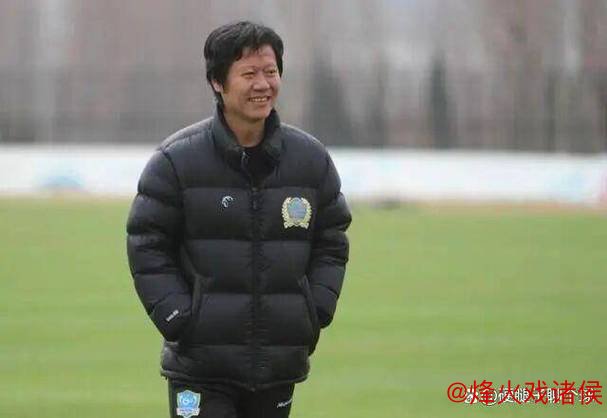 他是老辽足“奔跑的羚羊”,为家乡球队无悔复出——柳忠长 他是老辽足“奔跑的羚羊”,为家乡球队无悔复出——柳忠长