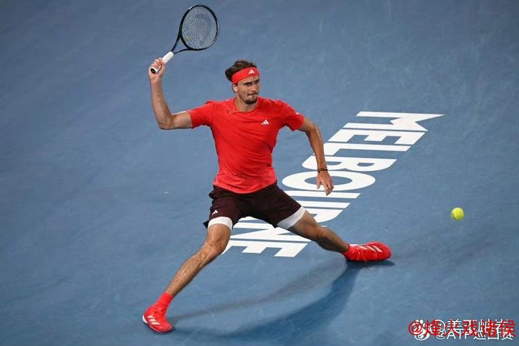 澳网首日：兹维列夫3-0完胜开局，<a href=