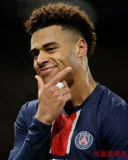 法甲-杜埃长距离奔袭 巴黎圣日耳曼3-2力克梅斯